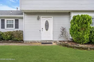 24 Eric Dr, Howell Township, NJ 07731 - Photo 7