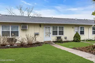 108 Edinburgh Ln, Lakewood, NJ 08701 - Photo 7