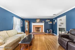 23 White Oak Dr, Colts Neck Township, NJ 07722 - Photo 5