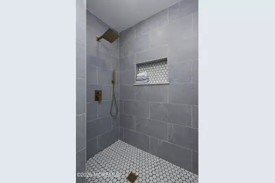 50 Hanover Court, Red Bank, NJ 07701 - Photo 31