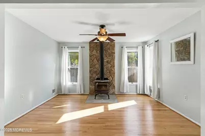 353 Livingston Avenue, Berkeley, NJ 08721 - Photo 7