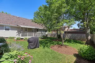 1103 Mohegan Rd, Wall Township, NJ 08736 - Photo 5