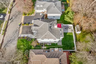 12 Pemberton Dr, Matawan, NJ 07747 - Photo 51