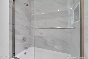 10 Vernon Ct, Brick, NJ 08724 - Photo 9