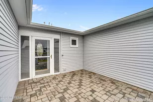 10 Vernon Ct, Brick, NJ 08724 - Photo 3