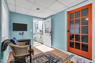 40 Frederick Pl, Keansburg, NJ 07734 - Photo 9