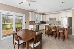 16 Heritage Dr, Allentown, NJ 08501 - Photo 11