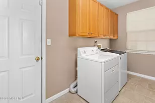 16 Heritage Dr, Allentown, NJ 08501 - Photo 21