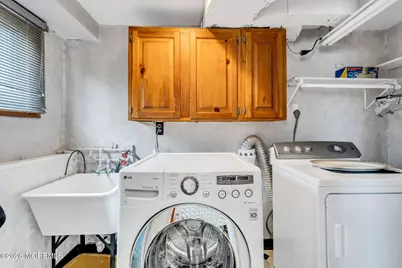 42 Riveredge Road, Tinton Falls, NJ 07724 - Photo 35