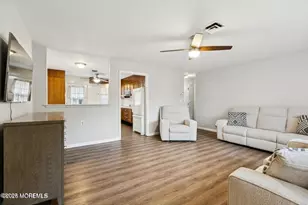 530 Portsmouth Dr, Lakewood, NJ 08701 - Photo 5