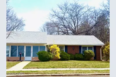 530 Portsmouth Drive #D, Lakewood, NJ 08701 - Photo 3