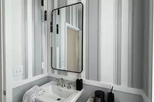 61 Bataan Ave, Tinton Falls, NJ 07724 - Photo 5