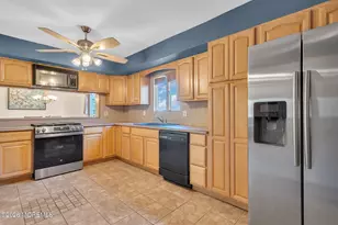 35 Marlow Ave, Brick, NJ 08724 - Photo 3