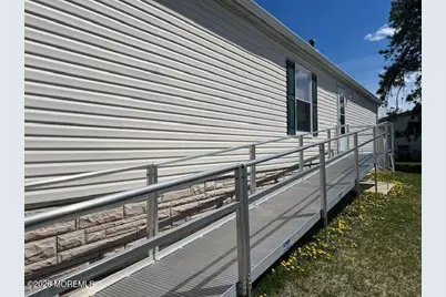27 Pine Ridge Boulevard, Whiting, NJ 08759 - Photo 25