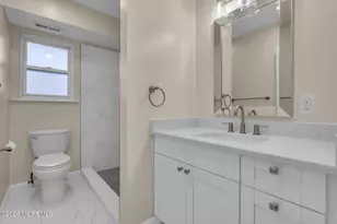 10 Maine Ct, Matawan, NJ 07747 - Photo 9