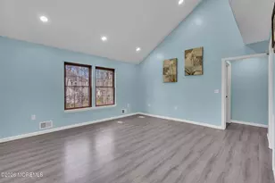 809 Daffodil Dr, Jackson, NJ 08527 - Photo 5