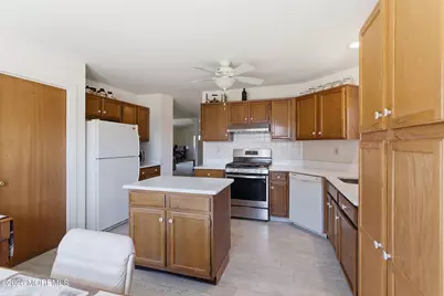 35 Noranda Street, Toms River Township, NJ 08757 - Photo 7