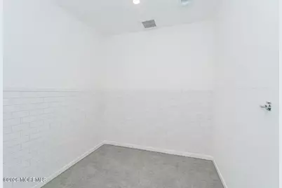 135 Main Street, Matawan, NJ 07747 - Photo 13