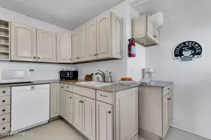 200 Washington Ave, Point Pleasant Beach, NJ 08742 - Photo 17