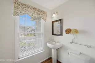 352 Chestnut Dr, Manahawkin, NJ 08050 - Photo 15