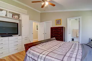 39 Royal Rd, Freehold, NJ 07728 - Photo 29