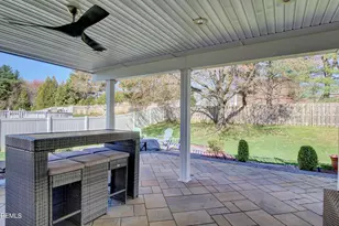 39 Royal Rd, Freehold, NJ 07728 - Photo 51