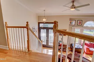 39 Royal Rd, Freehold, NJ 07728 - Photo 15