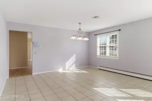 55 Woodstock Dr, Toms River Township, NJ 08757 - Photo 5