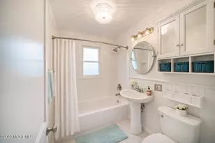 32 Lake Ave, Fair Haven, NJ 07704 - Photo 13