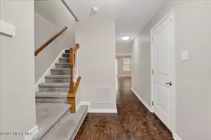 4 Jake Dr, Tinton Falls, NJ 07712 - Photo 9