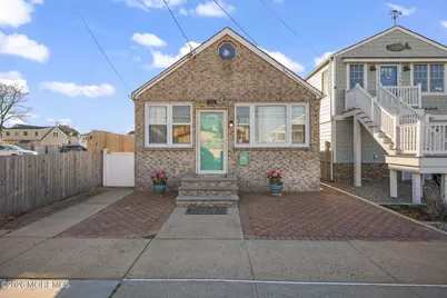 211 Ocean Avenue, Point Pleasant Beach, NJ 08742 - Photo 9