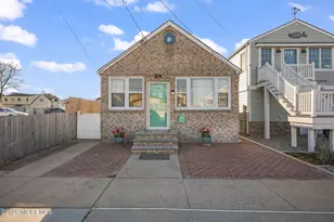 211 Ocean Ave, Point Pleasant Beach, NJ 08742 - Photo 9
