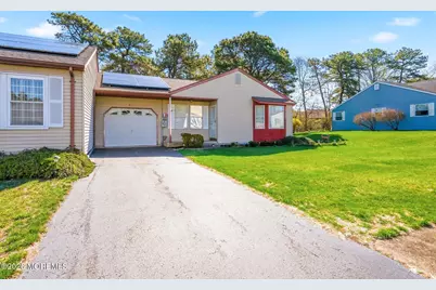 7 C Amherst Road #64, Manchester Township, NJ 08759 - Photo 3