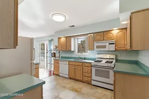 1621 Lake Ave, Point Pleasant Beach, NJ 08742 - Photo 11