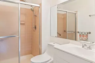 154 Cross Slope Ct, Manalapan Township, NJ 07726 - Photo 9