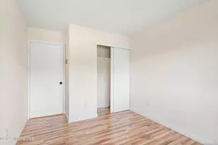 154 Cross Slope Ct, Manalapan Township, NJ 07726 - Photo 17