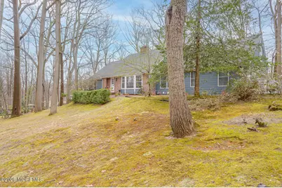 25 Dellwood Court, Middletown, NJ 07748 - Photo 3