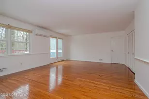 25 Dellwood Ct, Middletown, NJ 07748 - Photo 25