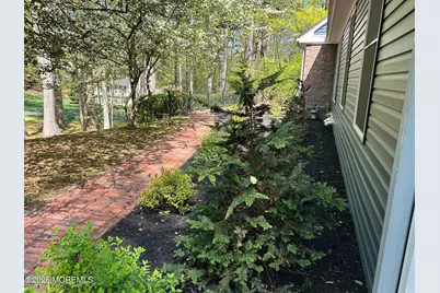 25 Dellwood Court, Middletown, NJ 07748 - Photo 3