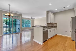 232 Sophee Ln, Lakewood, NJ 08701 - Photo 3