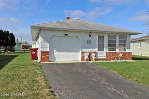 23 Capri Ct, Toms River Township, NJ 08757 - Photo 3