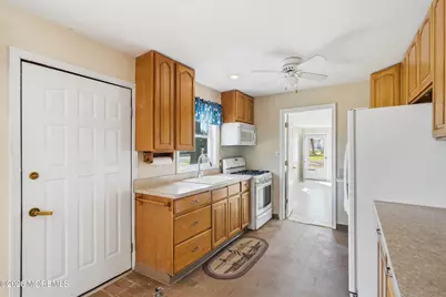 723 E Long Branch Avenue, Berkeley, NJ 08721 - Photo 9