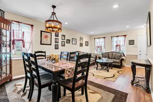 24 Calle De Elvira, Freehold, NJ 07728 - Photo 17