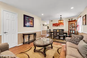 24 Calle De Elvira, Freehold, NJ 07728 - Photo 15