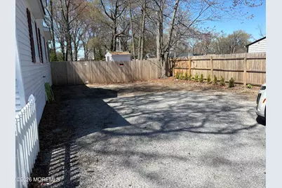 431 S Laurel Avenue, Hazlet Township, NJ 07734 - Photo 15