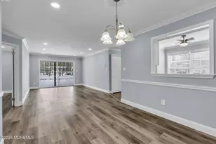 401 Hampton Ct, Manalapan Township, NJ 07726 - Photo 17