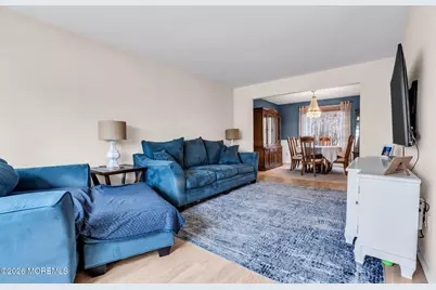 10 Honeysuckle Way, Howell Township, NJ 07731 - Photo 5