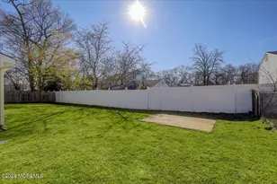 16 Regina Dr, Howell Township, NJ 07731 - Photo 31