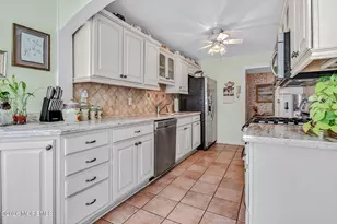 93 N Sunnycrest Dr, Little Silver, NJ 07739 - Photo 27