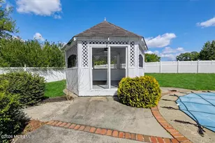 21 Applegate Rd, Freehold, NJ 07728 - Photo 37